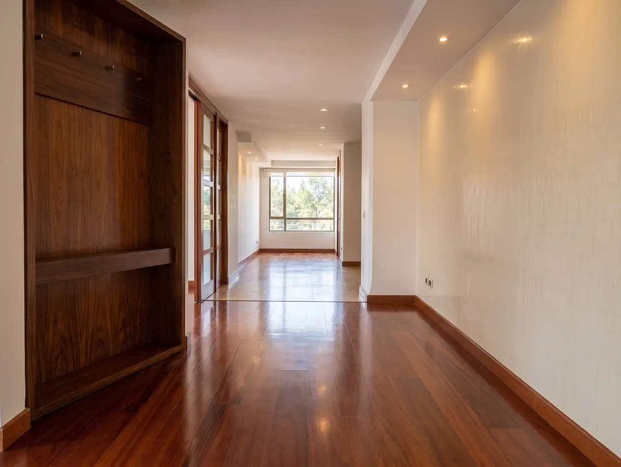 cl-real-estate-inmueble-en-venta-apartamento-116-pasillo
